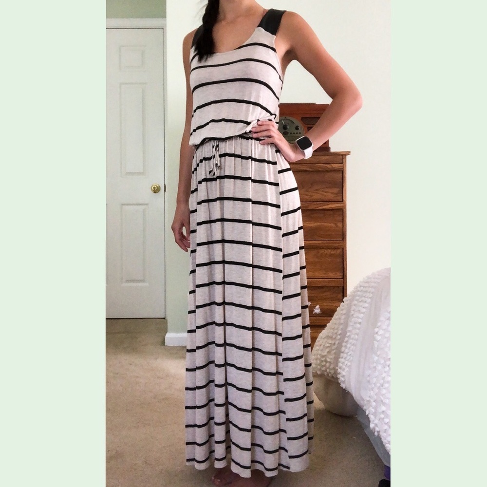 ✨Everleigh Anthropologie Striped Maxi Dress